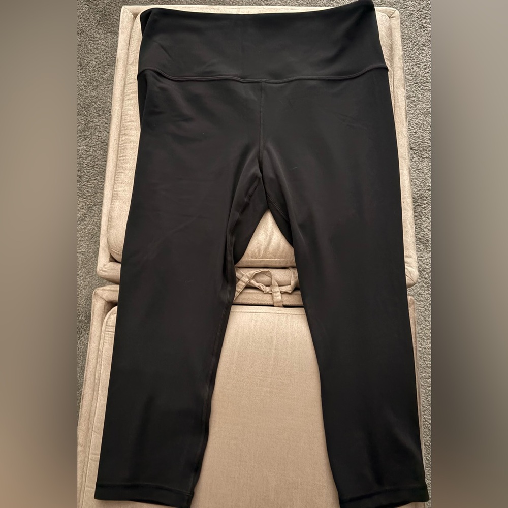 Athleta Elation Ultra High Rise Capri